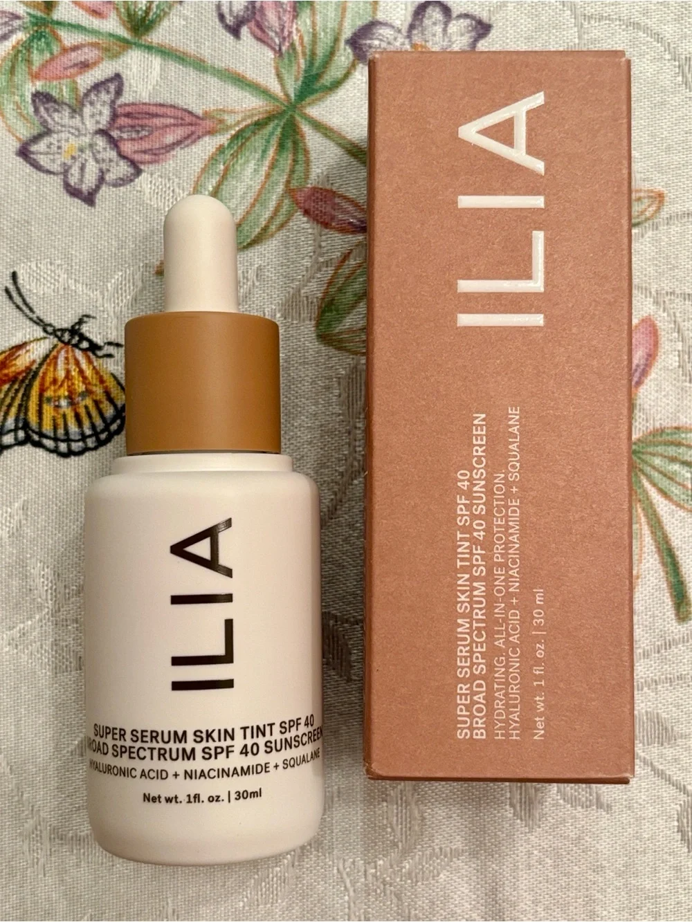 ILIA Super Serum Skin Tint SPF 40 Hydrating Foundation Diaz ST7 Neutral Vegan